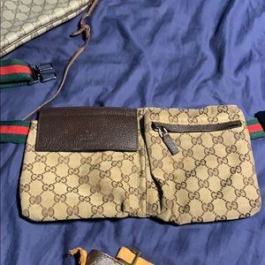 Gucci fanny pack